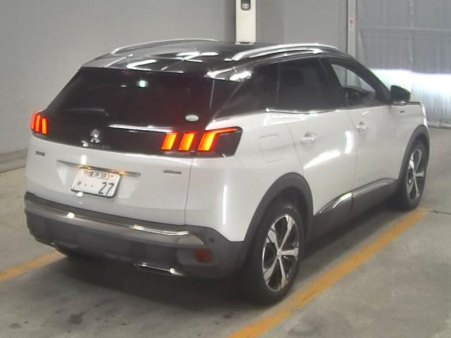PEUGEOT 3008 2018