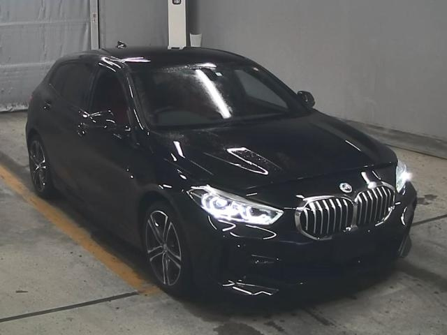 BMW 1 SERIES 2023