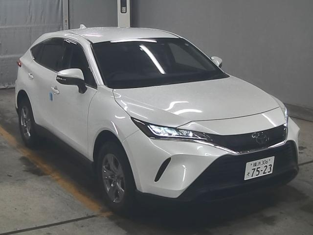TOYOTA HARRIER 2022
