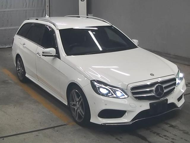 MERCEDES BENZ E CLASS WAGON 2015