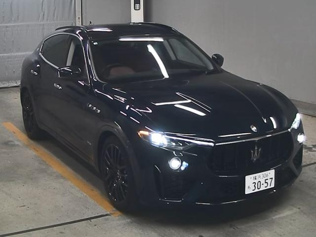 MASERATI LEVANTE 2020