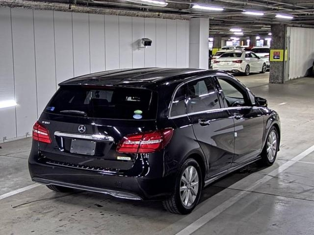 MERCEDES BENZ B CLASS 2015