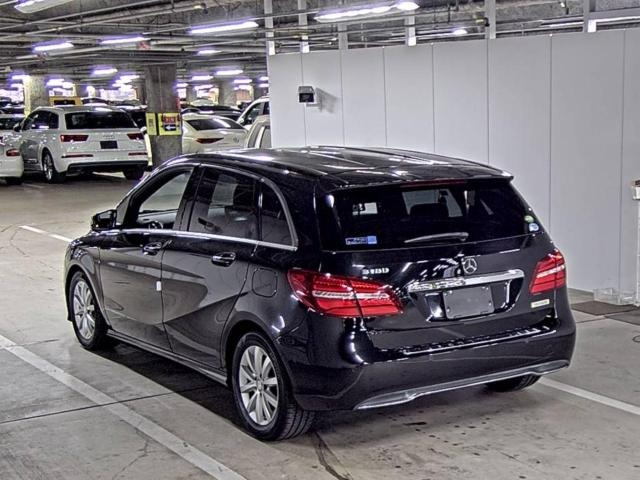 MERCEDES BENZ B CLASS 2015