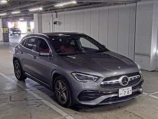 MERCEDES BENZ GLA CLASS 2023