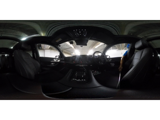 MERCEDES BENZ GLE CLASS 2025