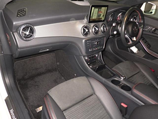 MERCEDES BENZ CLA CLASS 2017