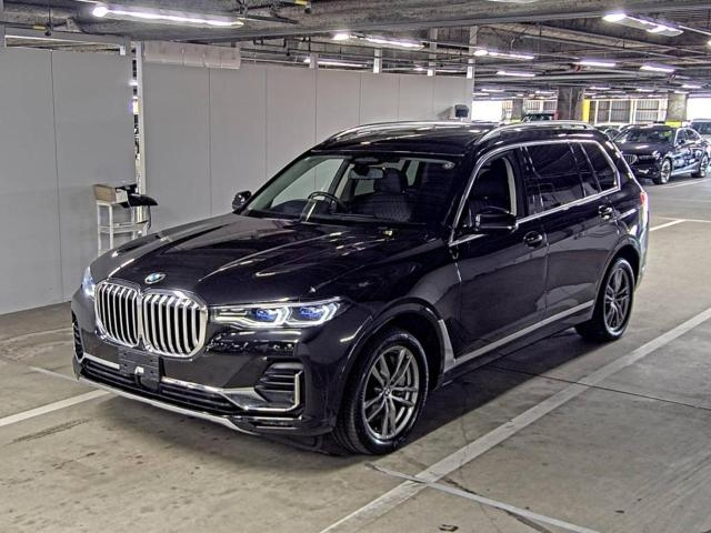 BMW X7 2021
