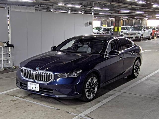 BMW 5 SERIES 2023