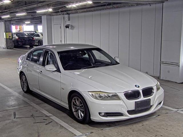 BMW 3 SERIES 2010