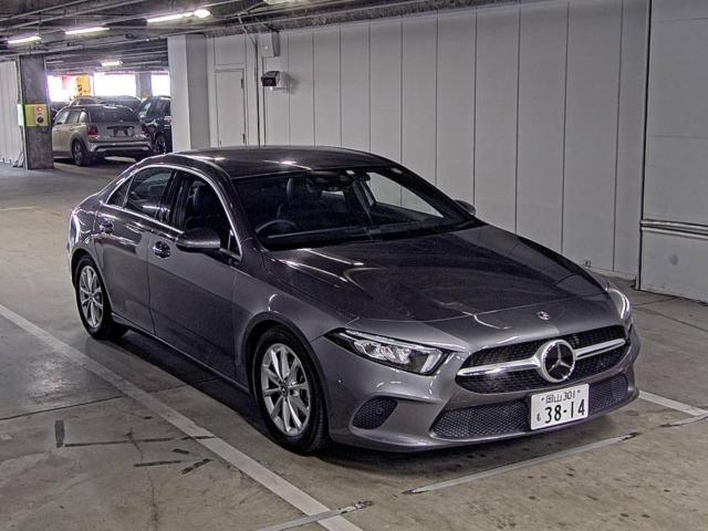 MERCEDES BENZ A CLASS 2023
