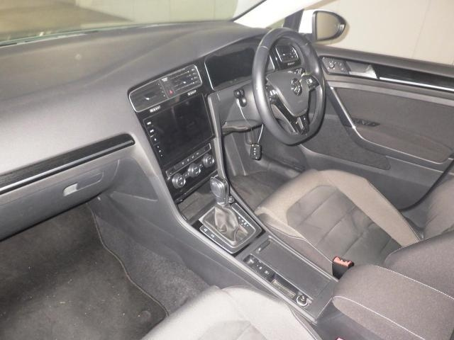 VOLKSWAGEN GOLF 2019