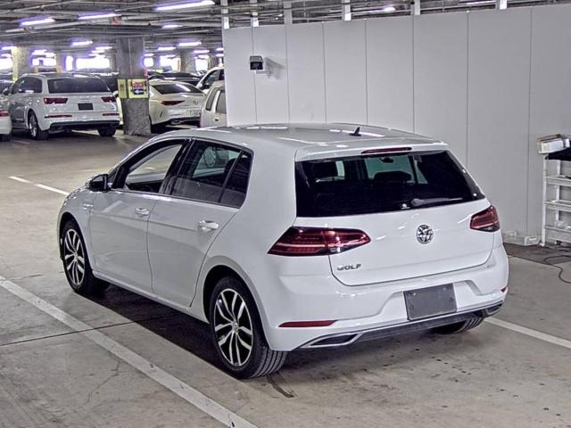 VOLKSWAGEN GOLF 2019