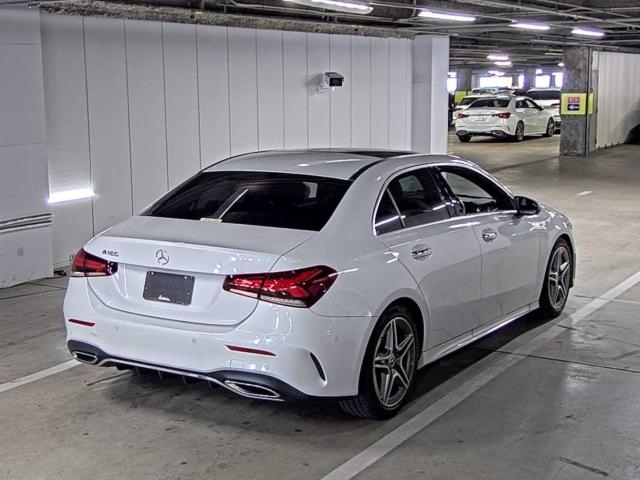 MERCEDES BENZ A CLASS 2021