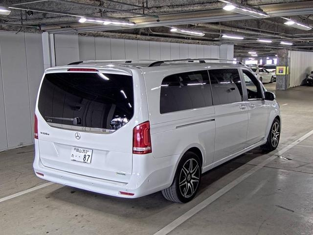 MERCEDES BENZ V CLASS 2023