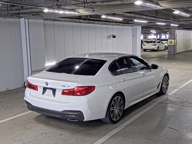 BMW 5 SERIES 2017