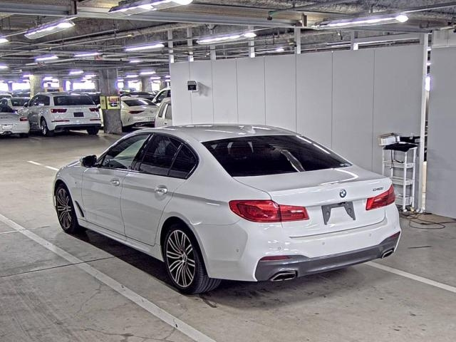BMW 5 SERIES 2017