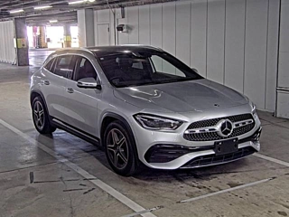 MERCEDES BENZ GLA CLASS 2020