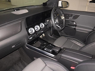 MERCEDES BENZ GLA CLASS 2020