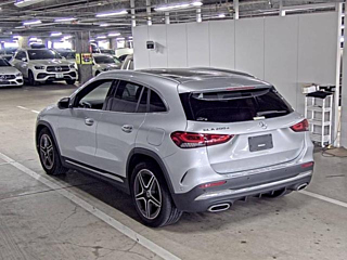 MERCEDES BENZ GLA CLASS 2020
