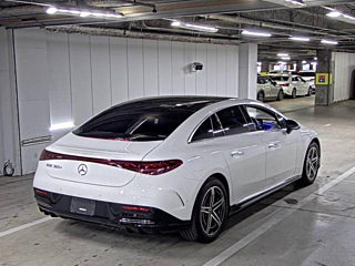 MERCEDES BENZ EQE 2023
