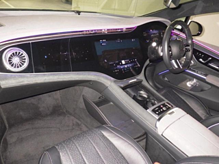 MERCEDES BENZ EQS 2023