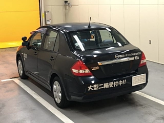 NISSAN TIIDA LATIO 2010