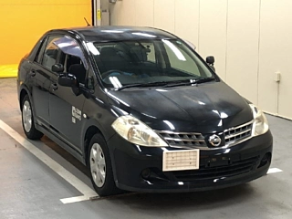 NISSAN TIIDA LATIO 2010