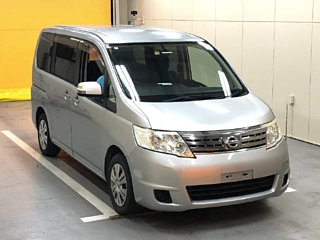 NISSAN SERENA 2009