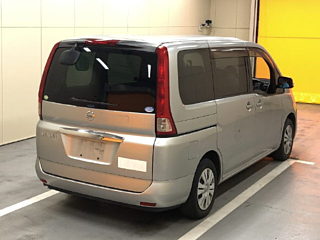 NISSAN SERENA 2009