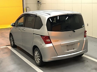 HONDA FREED 2008