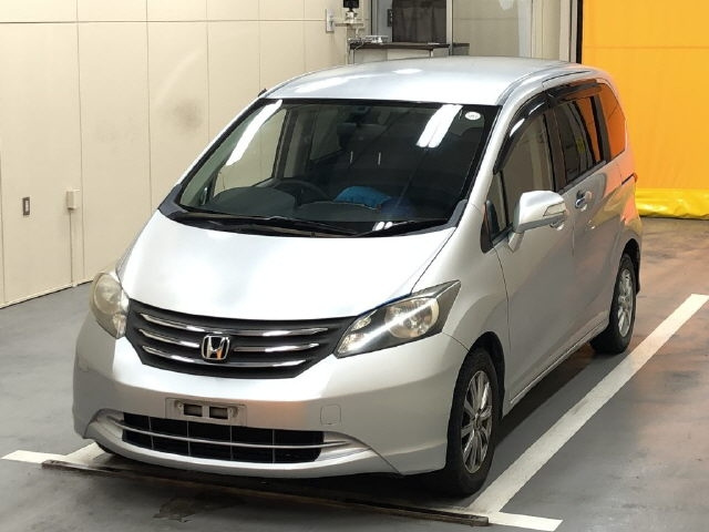 HONDA FREED 2008