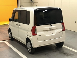 DAIHATSU TANTO 2014