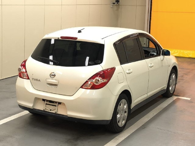 NISSAN TIIDA 2008