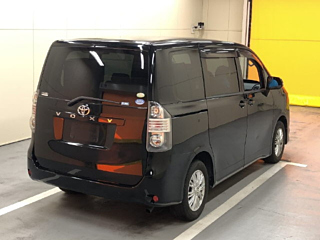 TOYOTA VOXY 2008