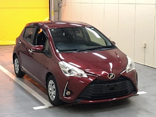 TOYOTA VITZ 2019