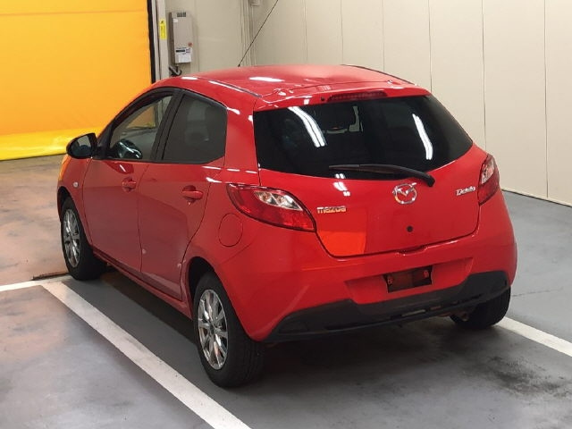 MAZDA DEMIO 2011