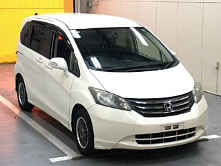 HONDA FREED 2009