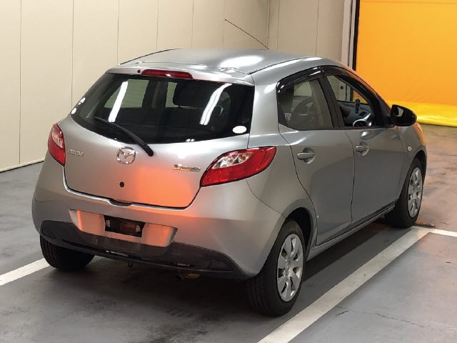 MAZDA DEMIO 2009