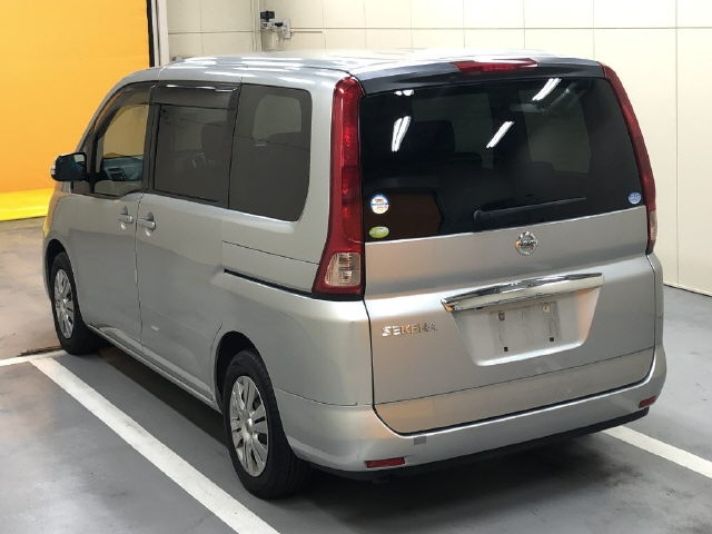 NISSAN SERENA 2008