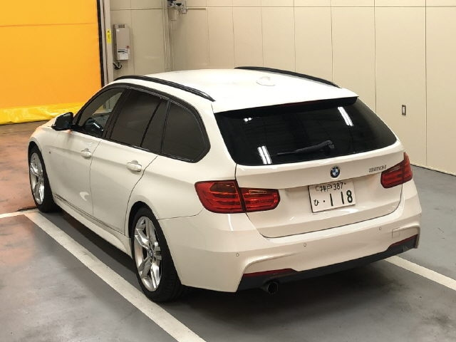 BMW 3 SERIES 2013