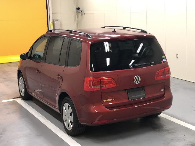 VOLKSWAGEN GOLF TOURAN 2012