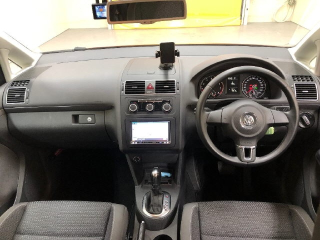 VOLKSWAGEN GOLF TOURAN 2012