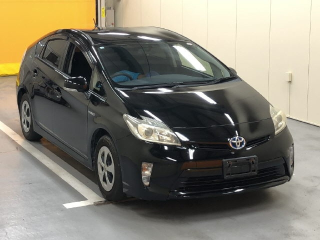 TOYOTA PRIUS 2014
