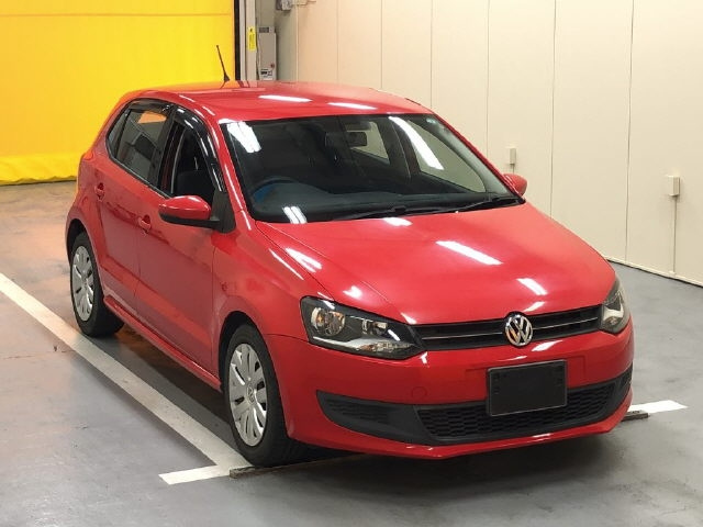 VOLKSWAGEN POLO 2010