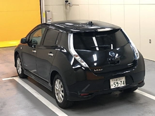 NISSAN LEAF 2015