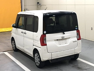 DAIHATSU TANTO 2018