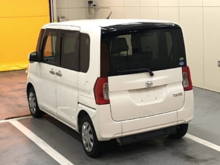 DAIHATSU TANTO 2016