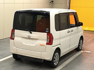 DAIHATSU TANTO 2016