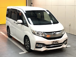 HONDA STEP WAGON 2016