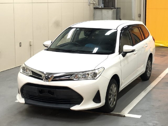 TOYOTA COROLLA FIELDER 2018